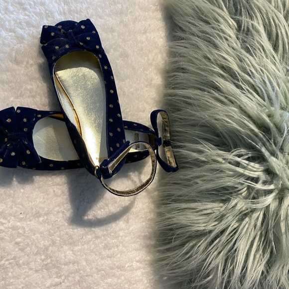 Used girls Gymboree shoes - Picture 2 of 5